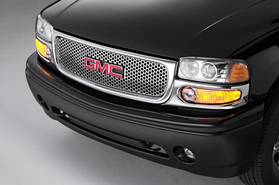  GMC Sierra Denali 2002 года  (фото 11 из 23)